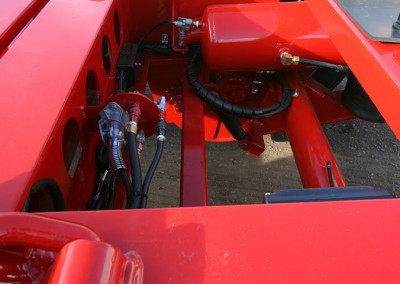 Hydra_red_66